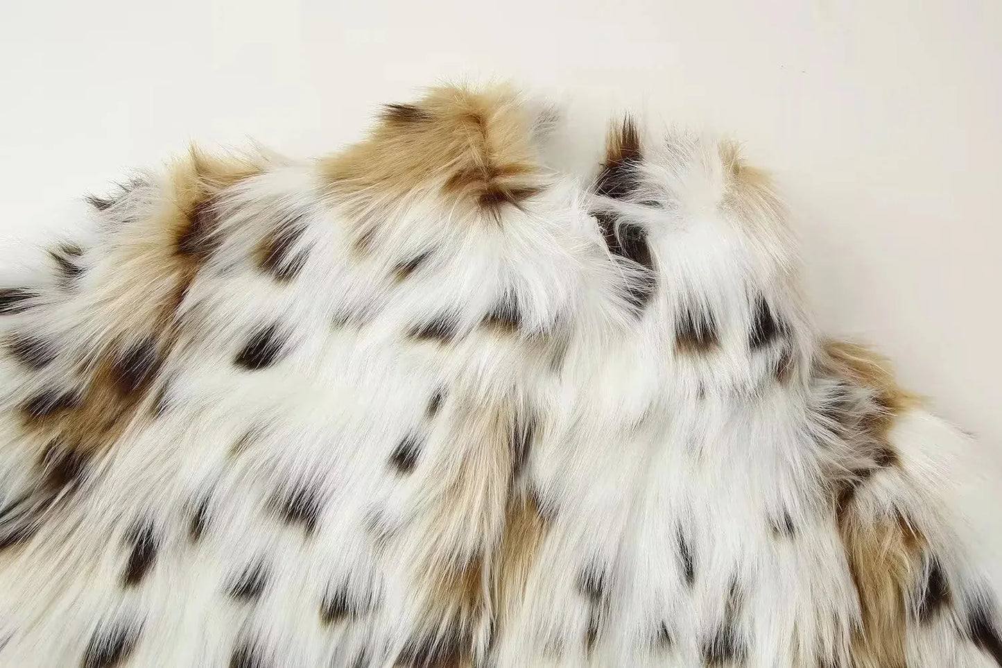 Abrigo Leopardo de Piel Sintética Chic - Invierno Cálido Cuello Alto