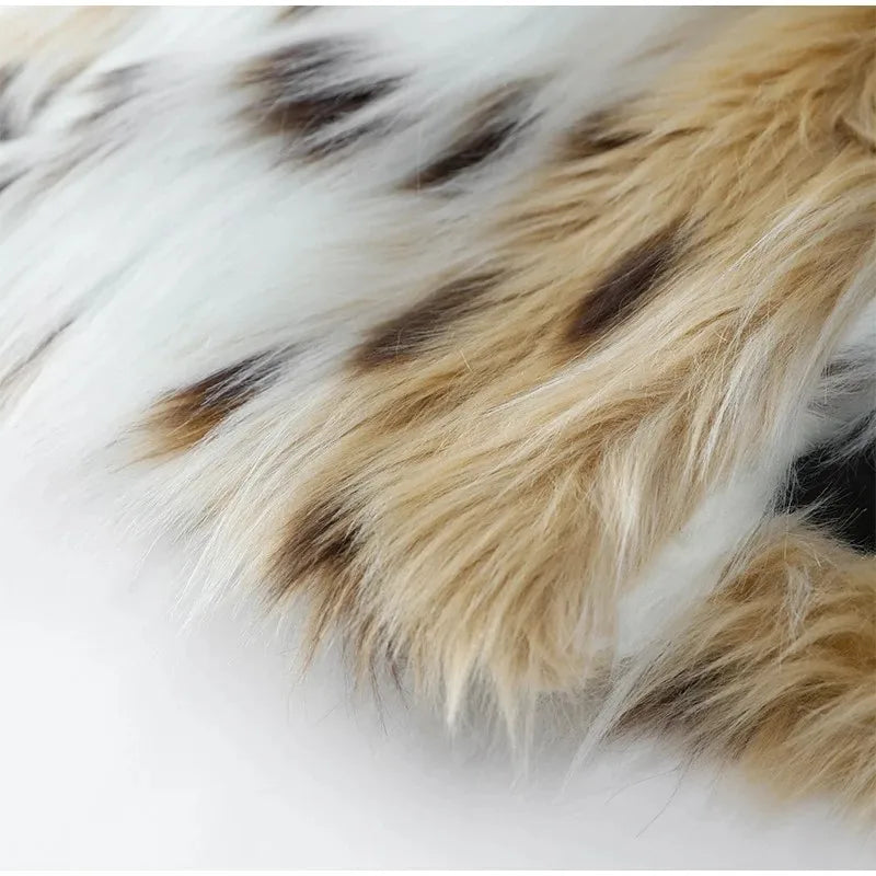 Chic Faux Fur Leopard Coat - Winter Warm High Neck